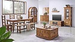 4: Obývacia izba - jedálenský stôl