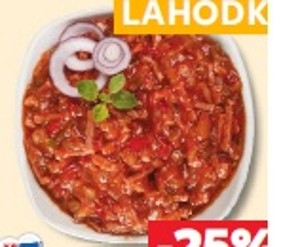 Bulharský šalát s lahôdkovou salámou