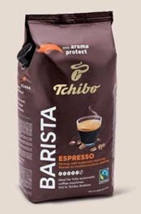 zrnková káva Tchibo Barista v akcii