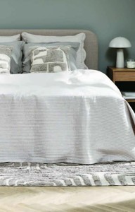 bedrový vankúš FAGERKLOKKE