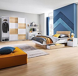 Izba pre mladých - nástenná polica