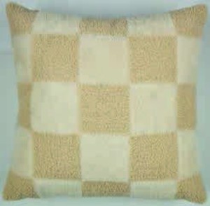 Ozdobný vankúš MAIBLOM