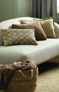 2) Ozdobný vankúš BANKSIA