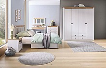 Spálňa - skriňa s otočnými dverami