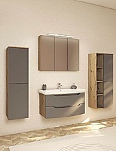 1: Kúpeľňa - skrinka s umývadlom