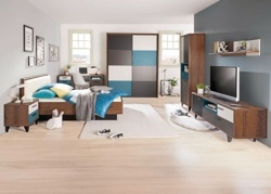 Izba pre mládež - skriňa s posuvnými dverami